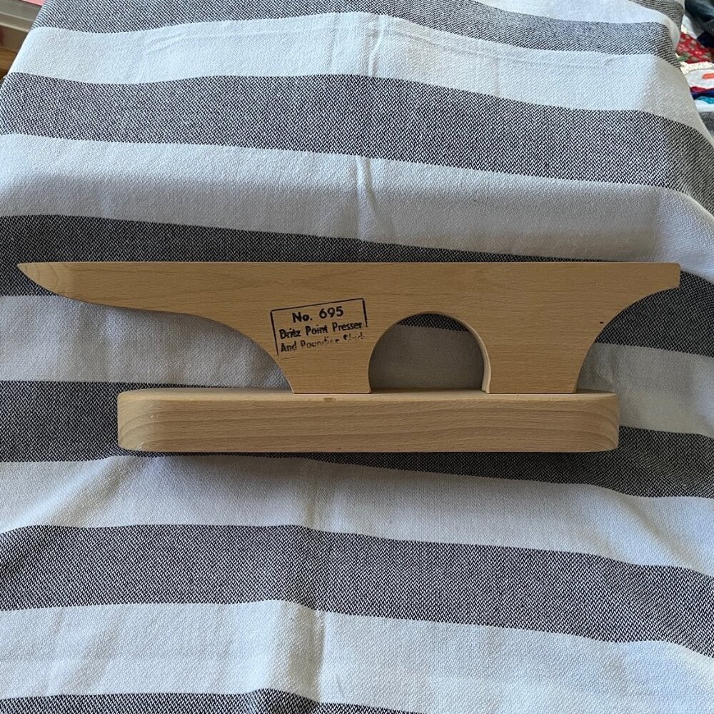 Dritz Point Presser sewing tool - vintage decoration